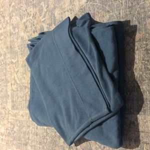 Polar fleece twin size sheets. Son used them 2x and did not like the texture.